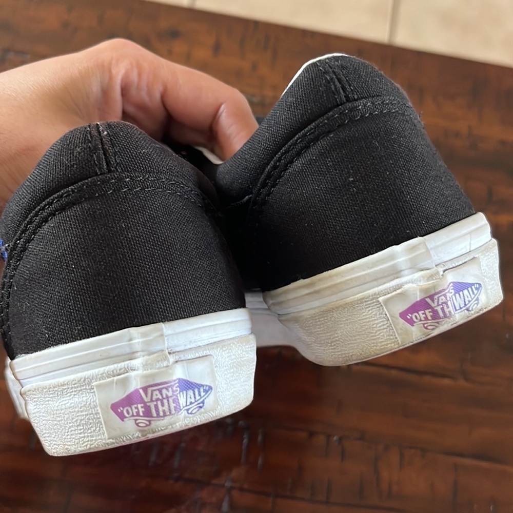 Kids Vans - Picture 10 of 14